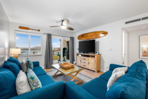 Holiday Surf and Racquet Unit 105